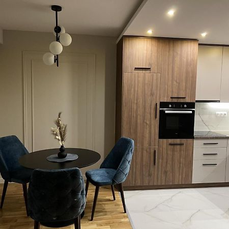 Appartamento Lilly Lux Bijeljina Esterno foto
