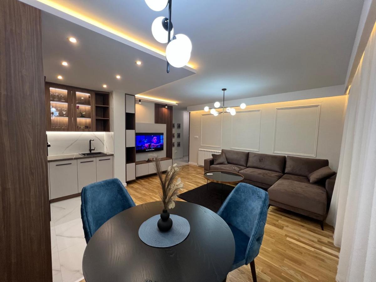 Appartamento Lilly Lux Bijeljina Esterno foto